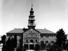 Fotograf: Paul Hommel. Landeskirchliches Archiv Stuttgart, Bildersammlung, Nr. N 2866 Das Hauptgebäude des Syrischen Waisenhauses